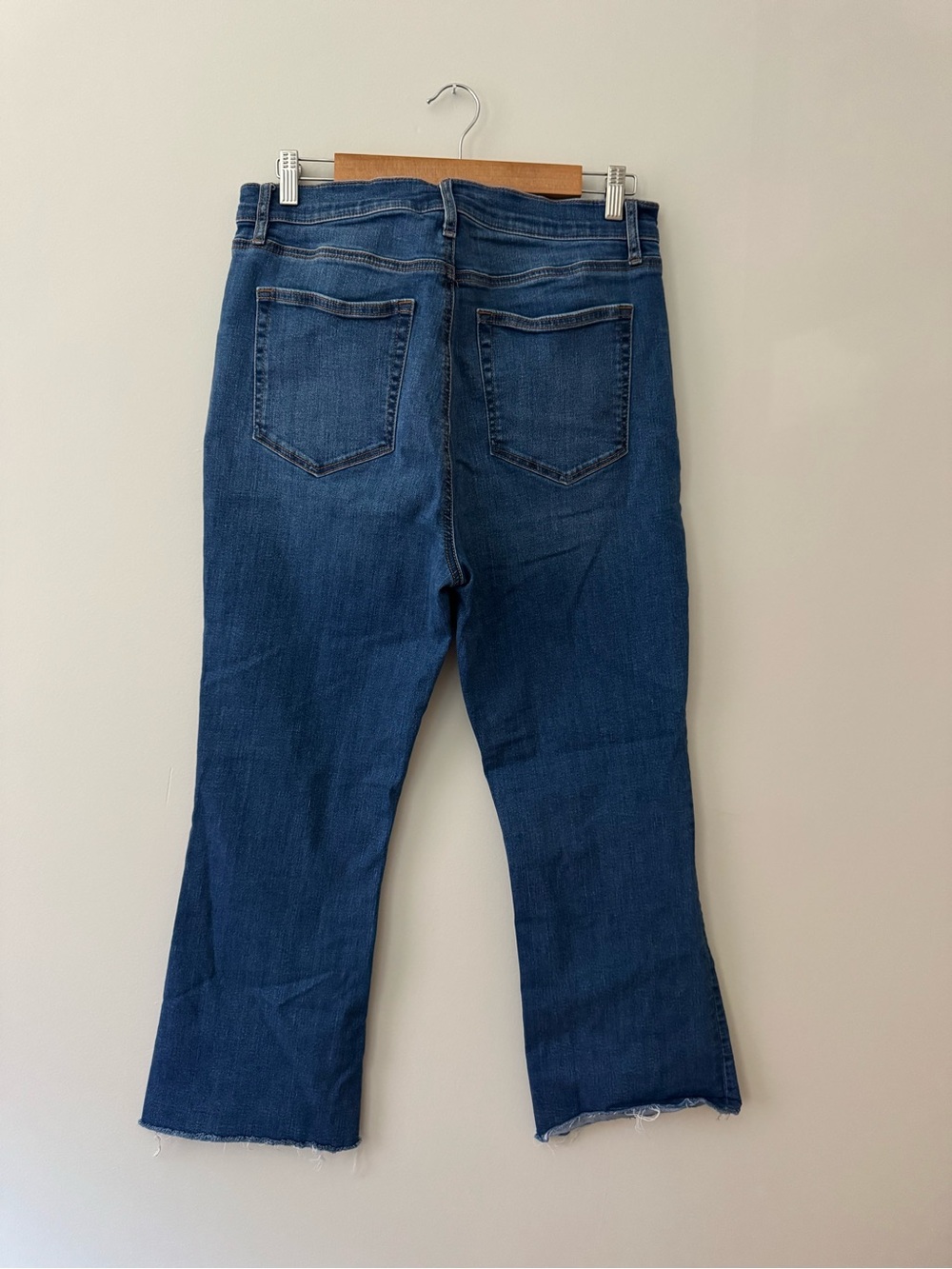 LOFT The Kick Crop Jeans 31/12 - Picture 8 of 13